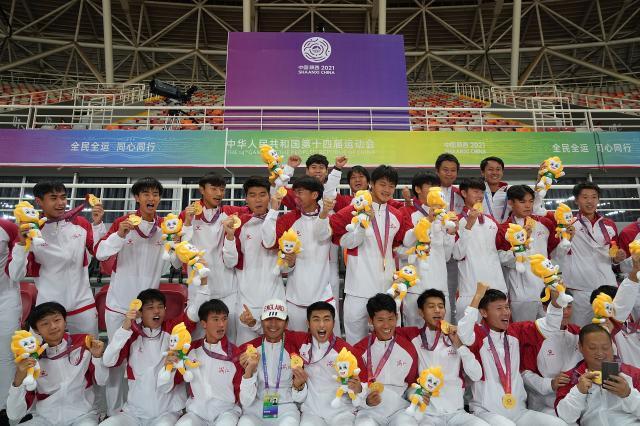 鲸鱼体育在线观看-冠军终归“浙”里！浙江摘金靠什么？主帅：感谢宋卫平